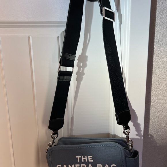 Marc Jacobs Camera Bag - Picture 5 of 7